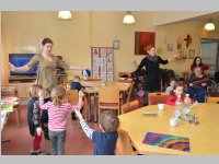 Kindergarten 3. Gruppe im Neufelder Pflegeheim, 28.02.2013