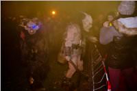 Perchtenlauf am Ebenfurther Adventmarkt, 28.11.2015
