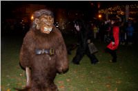Perchtenlauf am Ebenfurther Adventmarkt, 28.11.2015