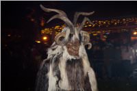 Perchtenlauf am Ebenfurther Adventmarkt, 28.11.2015