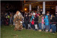 Perchtenlauf am Ebenfurther Adventmarkt, 28.11.2015