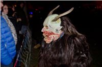 Perchtenlauf am Ebenfurther Adventmarkt, 28.11.2015