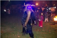 Perchtenlauf am Ebenfurther Adventmarkt, 28.11.2015