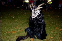 Perchtenlauf am Ebenfurther Adventmarkt, 28.11.2015