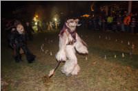 Perchtenlauf am Ebenfurther Adventmarkt, 26.11.2016