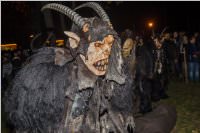 Perchtenlauf am Ebenfurther Adventmarkt, 26.11.2016