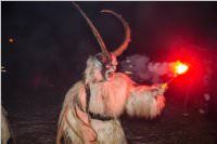 Perchtenlauf am Ebenfurther Adventmarkt, 02.12.2017