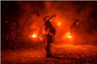 Perchtenlauf am Ebenfurther Adventmarkt, 02.12.2017
