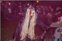 Perchtenlauf am Ebenfurther Adventmarkt, 02.12.2017