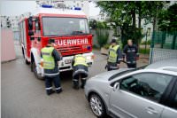 FF Neufeld: Fahrzeugbergung aus Tiefgarage, 23.06.2015