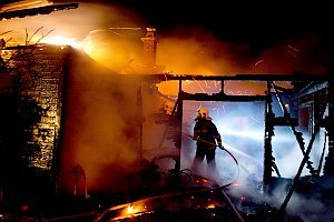 FF Neufeld: Brand in Linke Bahngasse 5, 04.11.2014