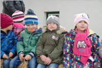 Traktorfahrt zum Erntedankfest im Kindergarten Neufeld, 30.09.2015