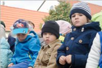 Traktorfahrt zum Erntedankfest im Kindergarten Neufeld, 30.09.2015