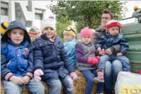 Traktorfahrt zum Erntedankfest im Kindergarten Neufeld, 30.09.2015