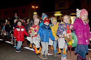 Laternenfest im Kindergarten Neufeld, 06.11.2015