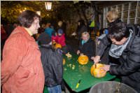 Kürbisschnitzen mit der ÖVP Neufeld, 31.10.2016