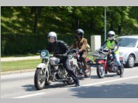 Oldtimer-Fahrt durch Neufeld, 22.06.2013