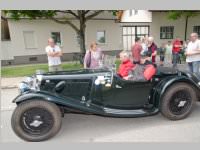 Oldtimer-Fahrt durch Neufeld, 14.06.2014