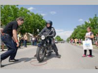 Oldtimer-Fahrt durch Neufeld, 14.06.2014