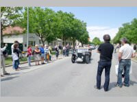 Oldtimer-Fahrt durch Neufeld, 14.06.2014