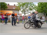 Oldtimer-Fahrt durch Neufeld, 14.06.2014