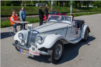 Oldtimerrallye durch Neufeld, 06.05.2016