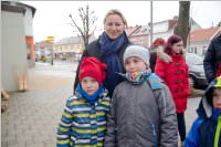 Osterratschen in Neufeld, 02.04.2015