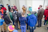 Osterratschen in Neufeld, 02.04.2015