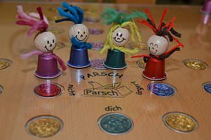 Pflegeheim Neufeld bekommt Spieltisch, 27.12.2012