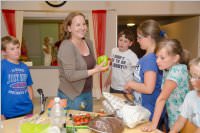 VS Neufeld Gesunde Ernhrung kocht im Pflegeheim, 15.06.2015