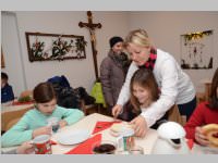 Roratefrhstck mit Volksschlern in Neufeld, 12.12.2013
