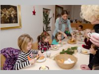 Roratefrhstck mit Volksschlern in Neufeld, 18.12.2014