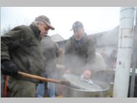 Sauschdelessen in Neufeld Dorf, 31.12.2013