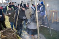 Sauschdelessen in Neufeld Dorf, 31.12.2015