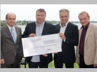 Spendenscheck vom Neufelder Golfopen, 13.08.2014