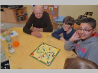 VS 4a besucht das Pflegeheim, 02.05.2013