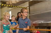VS Neufeld 2. Klassen in der Bäckerei May, 21.10.2015