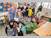 Fasching in der Volksschule Neufeld, 17.02.2015