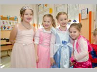 Fasching in der Volksschule Neufeld, 17.02.2015