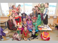 Fasching in der Volksschule Neufeld, 17.02.2015