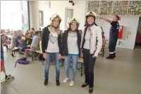4. Klassen der VS Neufeld besuchen die FF Neufeld, 18.06.2015