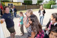 4. Klassen der VS Neufeld besuchen die FF Neufeld, 18.06.2015