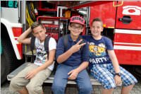 4. Klassen der VS Neufeld besuchen die FF Neufeld, 18.06.2015