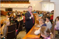 VS Neufeld besucht Landeshauptmann Niessl, 14.04.2015
