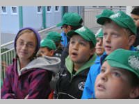 Volksschler beim Match Mattersburg vs. Liefering, 20.09.2013