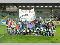 Volksschler beim Match Mattersburg vs. Liefering, 20.09.2013