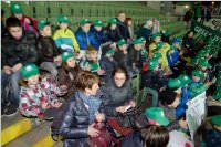 Volksschler beim Match Mattersburg vs. FAC, 20.03.2015