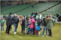 Volksschler beim Match Mattersburg vs. FAC, 20.03.2015