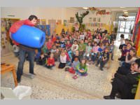 Science Buster in der VS Neufeld, 21.03.2013