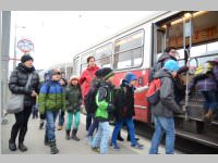 VS 3. Klassen bei Straenbahn und Christkindlmarkt, 19.11.2013